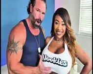 (Eporner Exclusive) MILF Ebony With Massive Juggs