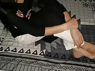 A big-assed aunty invited me over to her house. And then, she made me fuck her big ass all night. NEW XXX VIDEOS