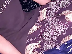 Bhabhi came to brother-in-law&#’s room and got fucked all night