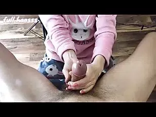 teen in pajamas make horny dirty handjob until cumshot