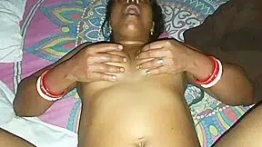 Tamil Actress – Tamil Bold Actress Reshma Hot Blowjob And Oily Tight Pussy Fucked Creampied By Director
