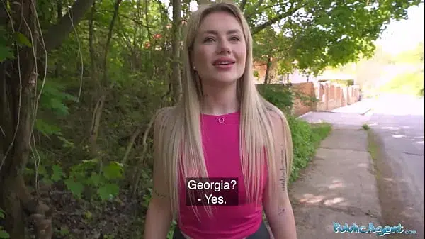 Public Agent French pussy swallows my cock