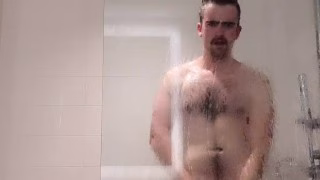 OTTER CUMMING IN THE HOTEL SHOWER