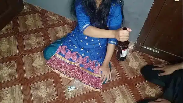 After drinking beerr bhabhi requested devar ji to fuck xxx